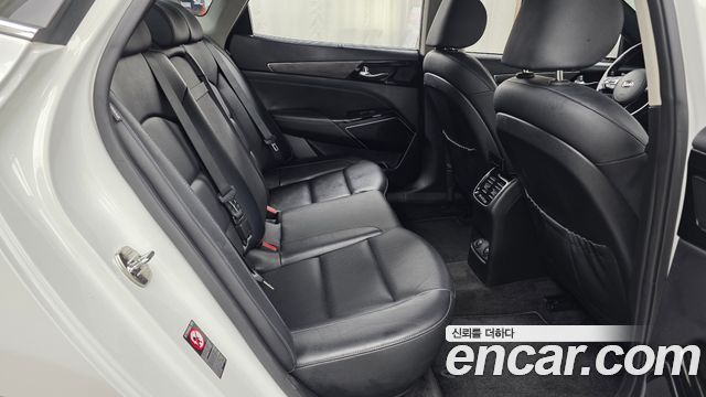 Kia K7 2020 — photo 12