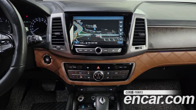 KG Mobility Rexton 2019 — photo 20