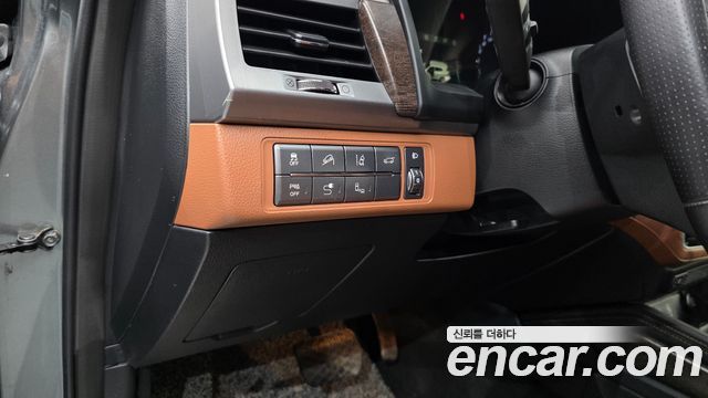 KG Mobility Rexton 2019 — photo 23