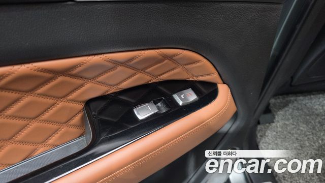 KG Mobility Rexton 2019 — photo 25