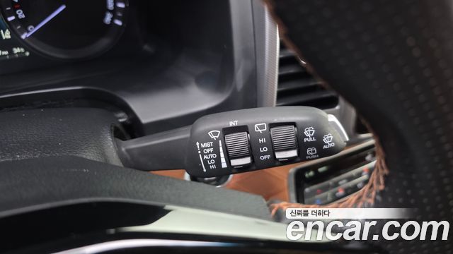 KG Mobility Rexton 2019 — photo 30