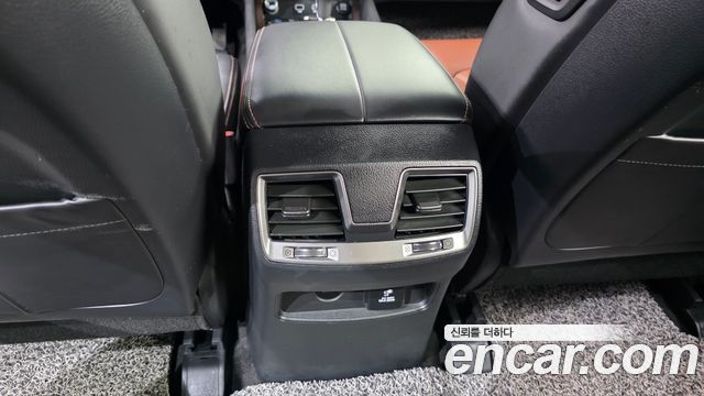 KG Mobility Rexton 2019 — photo 33