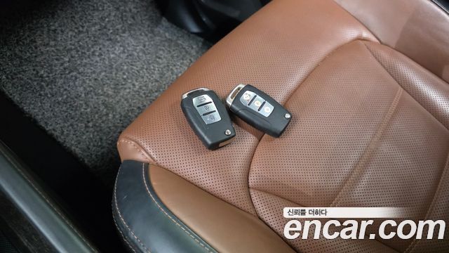 KG Mobility Rexton 2019 — photo 36