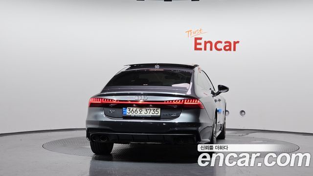 Audi A7 2021 — photo 4
