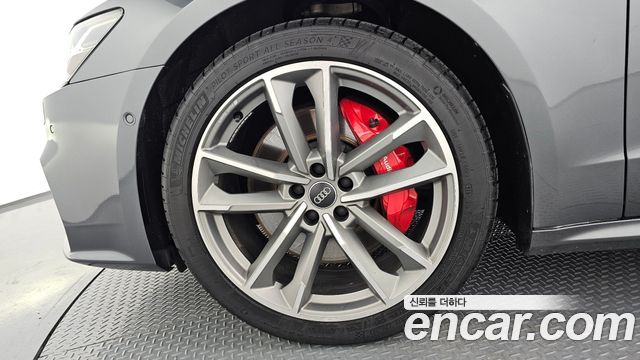 Audi A7 2021 — photo 5