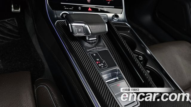 Audi A7 2021 — photo 12