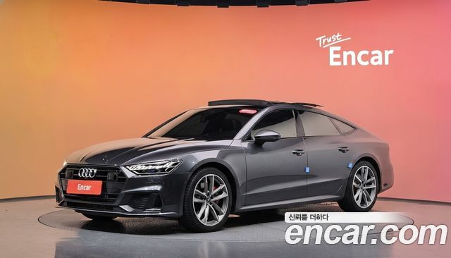 Audi A7 2021 — photo 1