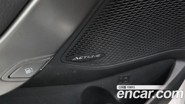 Hyundai Santafe 2015 — photo 16