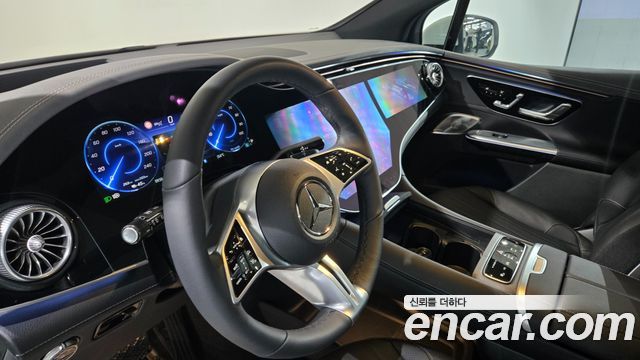 Mercedes-Benz EQE 2026 — photo 15