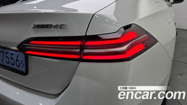BMW i5 2025 — photo 9