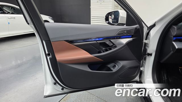 BMW i5 2025 — photo 14