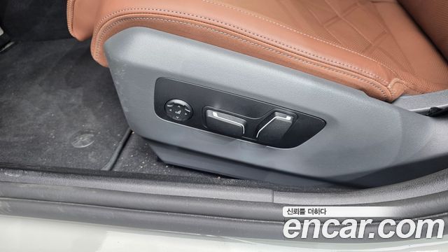 BMW i5 2025 — photo 32