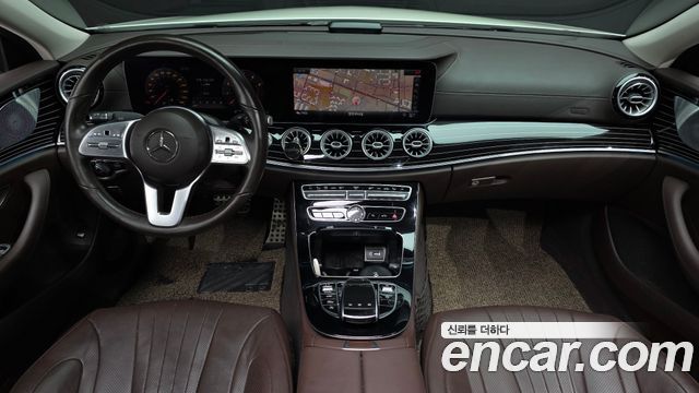 Mercedes-Benz CLS-Class 2019 — photo 10