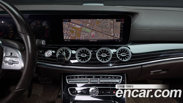 Mercedes-Benz CLS-Class 2019 — photo 20