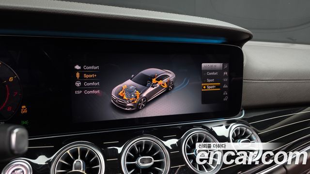 Mercedes-Benz CLS-Class 2019 — photo 22