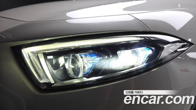 Mercedes-Benz CLS-Class 2019 — photo 8