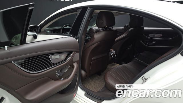 Mercedes-Benz CLS-Class 2019 — photo 16