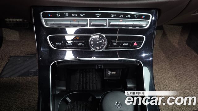 Mercedes-Benz CLS-Class 2019 — photo 29