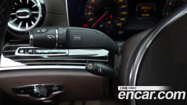 Mercedes-Benz CLS-Class 2019 — photo 32
