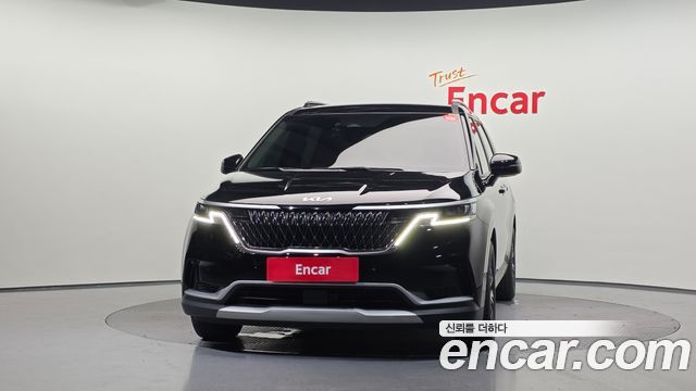 Kia Canival 2022 — photo 3