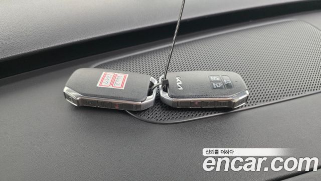 Kia Canival 2022 — photo 24