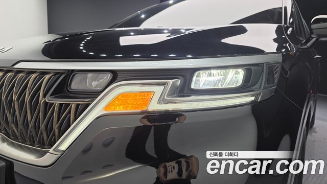 Kia Canival 2022 — photo 8