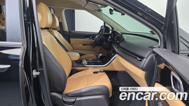 Kia Canival 2022 — photo 16