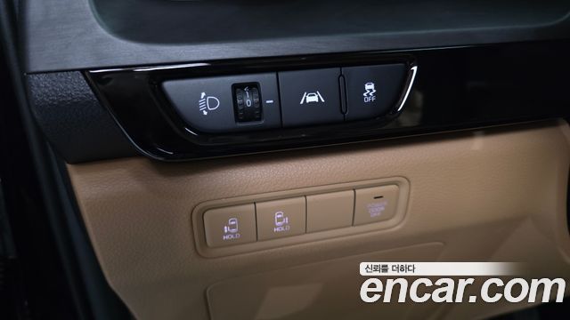 Kia Canival 2022 — photo 27