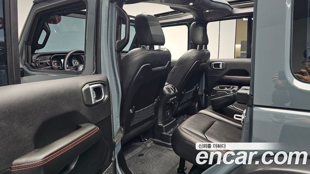 Jeep Wrangler 2024 — photo 17