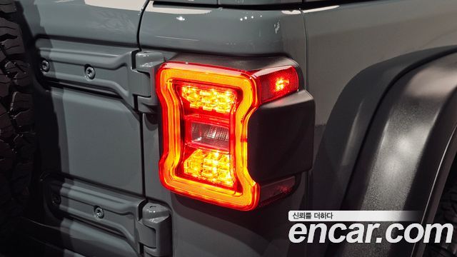Jeep Wrangler 2024 — photo 9