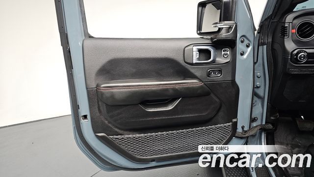 Jeep Wrangler 2024 — photo 14