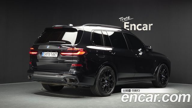 BMW X7 2025 — photo 2