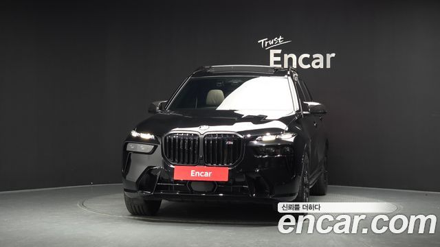 BMW X7 2025 — photo 3