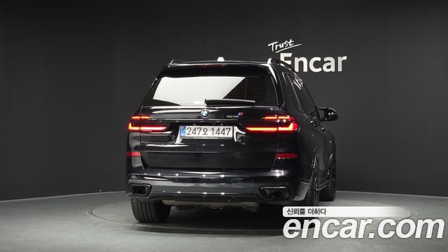 BMW X7 2025 — photo 4