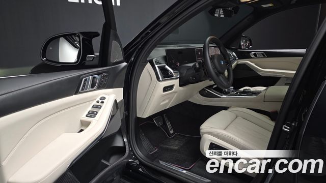 BMW X7 2025 — photo 13