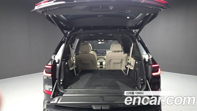 BMW X7 2025 — photo 26