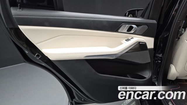 BMW X7 2025 — photo 15