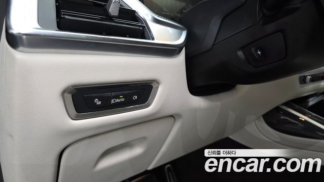 BMW X7 2025 — photo 32