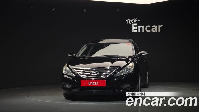 Hyundai Sonata 2011 — photo 3