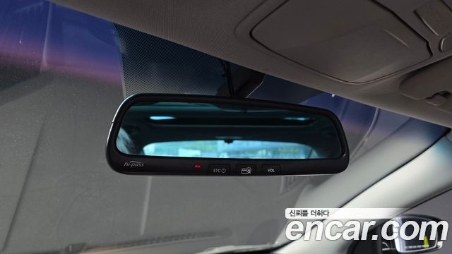 Hyundai Sonata 2011 — photo 19