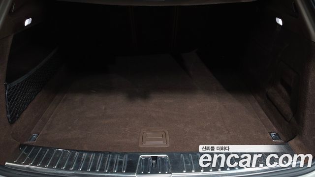 Porsche Cayenne 2021 — photo 24