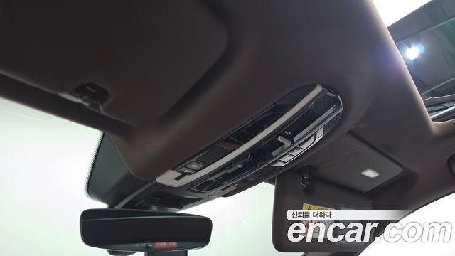 Porsche Cayenne 2021 — photo 26