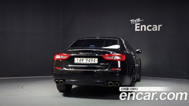 Maserati Quattroporte 2015 — photo 4