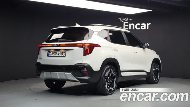 Kia Seltos 2024 — photo 2