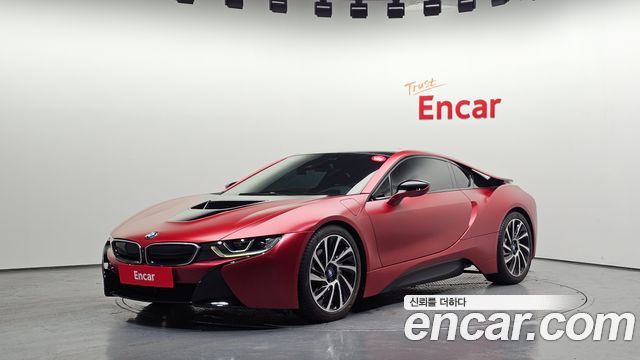 BMW i8 2016 — photo 1