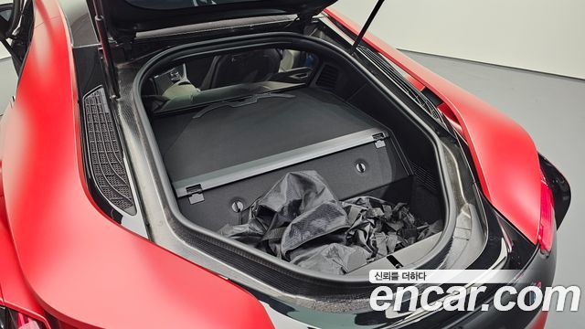 BMW i8 2016 — photo 6
