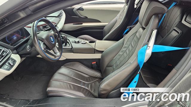 BMW i8 2016 — photo 20