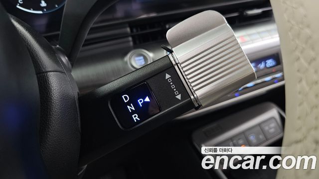 Hyundai Kona 2025 — photo 12