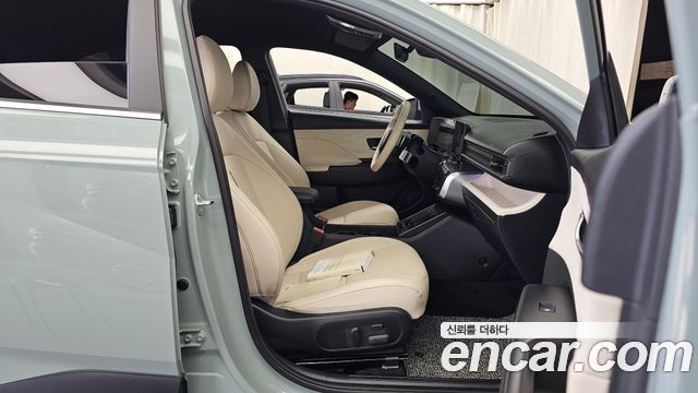Hyundai Kona 2025 — photo 17