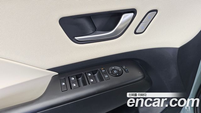 Hyundai Kona 2025 — photo 30